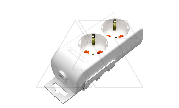 Купить Ri-tech - Колодка розеточная 2x2P+E, со шторками, белый фото