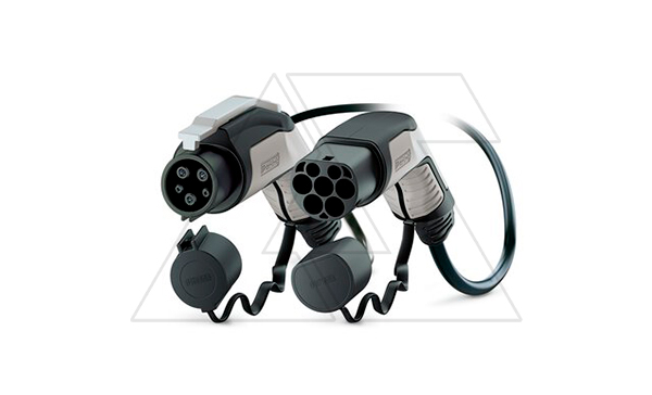 Купить Зарядный кабель AC EV-TAG3PC-1AC32A-5,0M6,0ESBK01, Тип 1 (электромобиль), Тип 2 (зар. станция), 1Ph, 250VAC, 32A, 5m, прямой, серо-черный Phoenix Contact фото