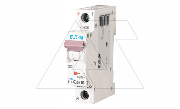 Купить Авт. выключатель PL7-C32/1-DC, 1P, 32A, хар-ка C, 10kA, 250VDC, 1M фото