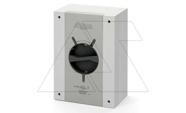 Купить Выключатель нагрузки, 3P, 125A (125A AC23A 415V), 690VAC, габ. Y5, черная блок. рукоятка, в пластм. корпусе IP66/IP69, ISOLATORS Scame фото