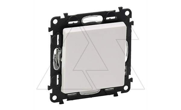 Купить Valena Life - Переключатель промежуточный, белый (инд. упаковка) фото