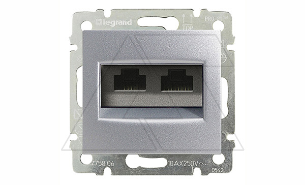 Купить Valena - Розетка 2хRJ-45 UTP CAT5E монтаж на винтах, алюминий фото