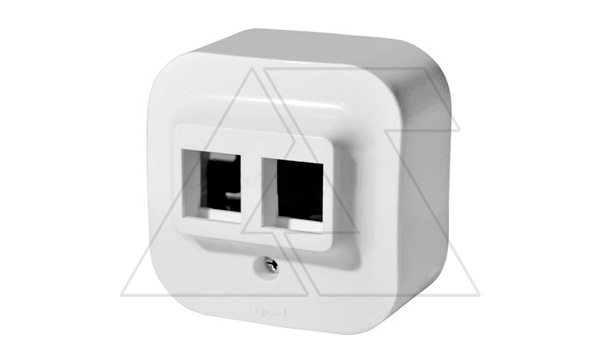 Купить Quteo - Адаптер для 1 или 2 розеток RJ45 Keystone, накладной монтаж, белый фото