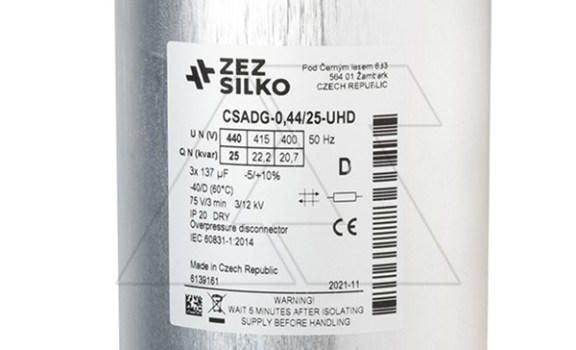 Конденсатор CSADG-0,44/25-UHD, трехфазный, 25kVAr(440VAC), 20.7kVAr(400VAC), система MKP, клеммник S=25mm², сверхтяжелый режим, IP20 ZEZ Silko даташит схема