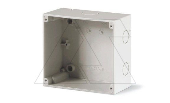 Бокс прямоугольный для встраиваемых разъемов уст. 136x125mm(16_32A), IP66/IP67/IP69 фото