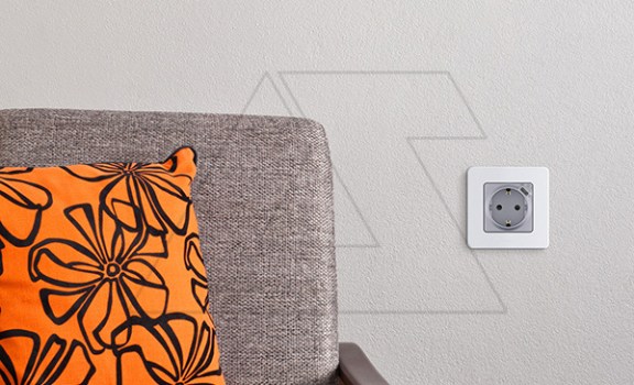 Inspiria - Розетка 2P+E нем. стд., с USB Type С, 1500mA- 5В (алюминий) Legrand даташит схема