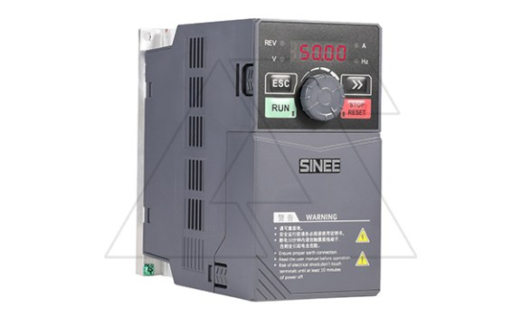 Преобразователь частоты EM730-0R7-2B, 1ф вход/3ф выход, 230VAC, 0.75kW, 4.8/5.0A, ЭМС C3, IP20, корп.A0 SINEE даташит схема