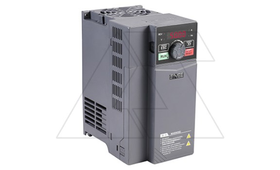 Преобразователь частоты EM730-5R5-3B, 400VAC, 5.5kW, 13/15.7A, ЭМС C3, IP20, корп.A2 SINEE даташит схема